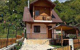 Guest House Shtepiza Theth